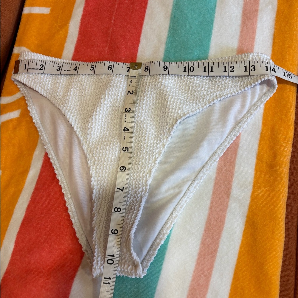 White Textured One-Shoulder Swimsuit Set - Picture 14 of 14